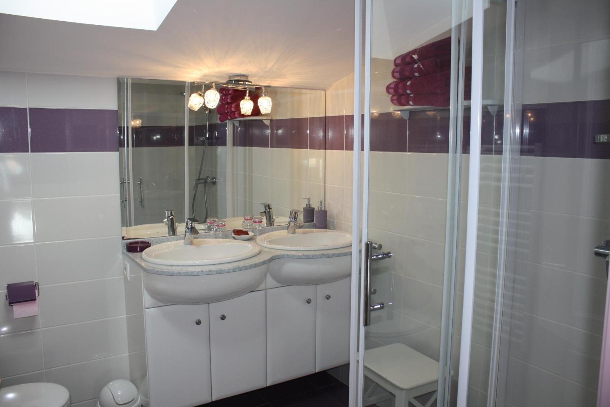 Le Clos Du Jubin Tarare Bilik gambar
